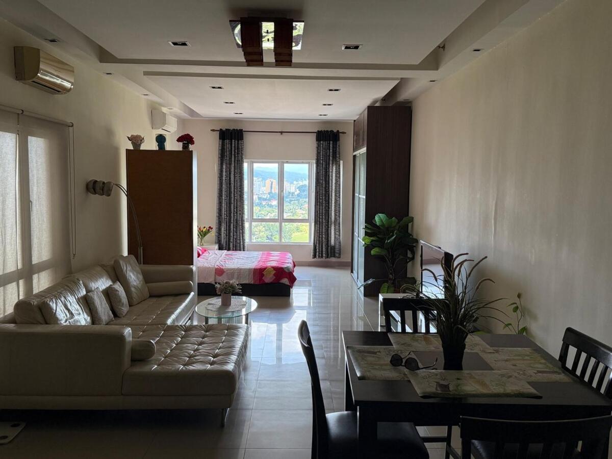 Cosy At Hartamas Apartment *